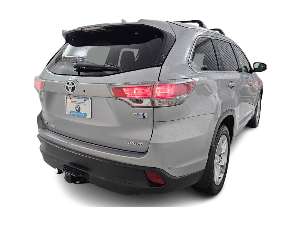 Thumbnail: 2016 Toyota Highlander - 21