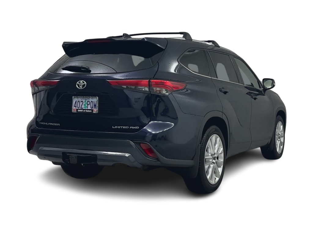 Thumbnail: 2021 Toyota Highlander - 18