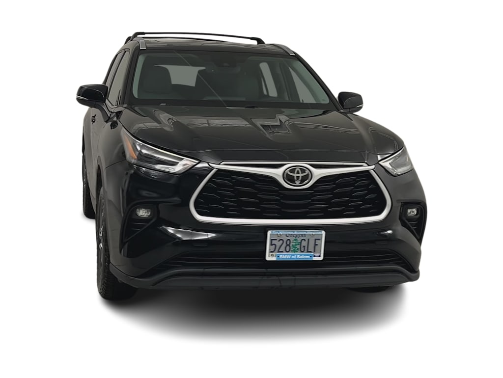 Thumbnail: 2021 Toyota Highlander - 5