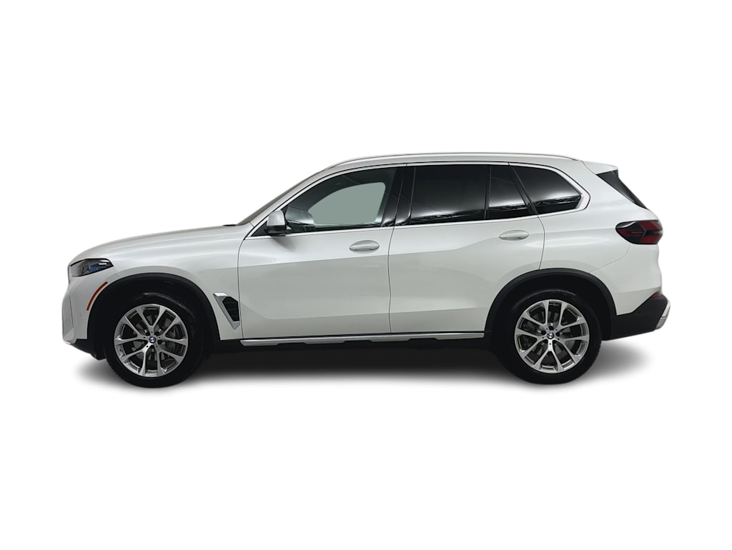 Thumbnail: 2024 BMW X5 - 18