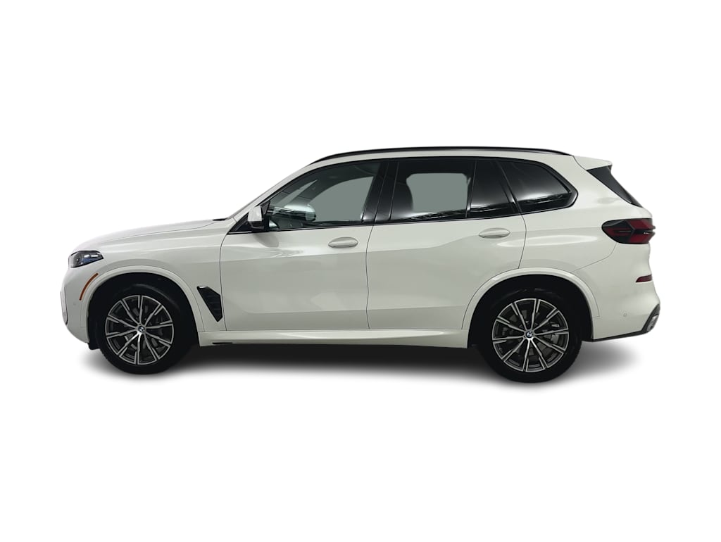 Thumbnail: 2026 BMW X5 - 16