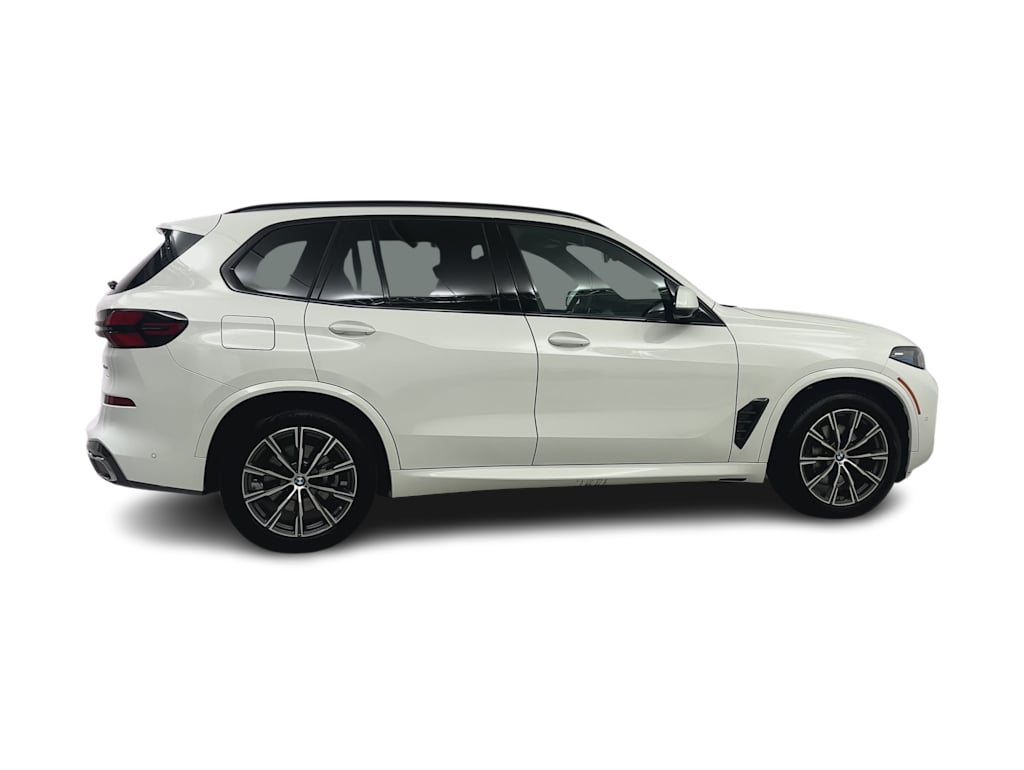 Thumbnail: 2026 BMW X5 - 19