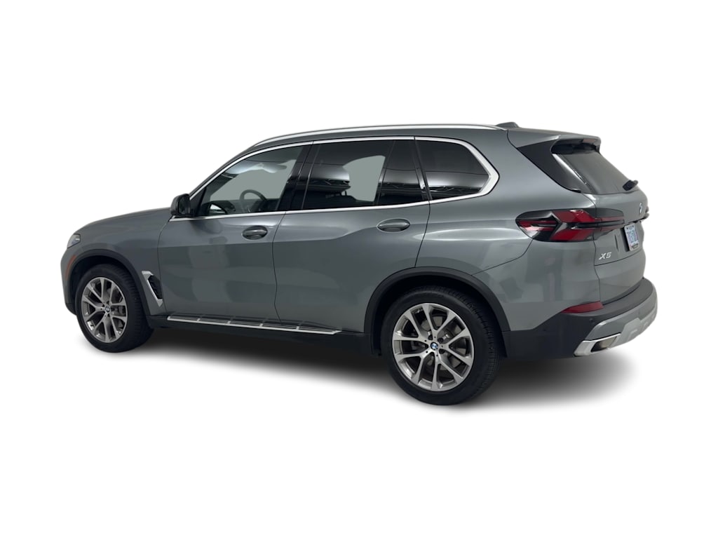 Thumbnail: 2024 BMW X5 - 3