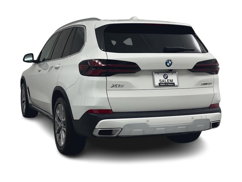 Thumbnail: 2024 BMW X5 - 4