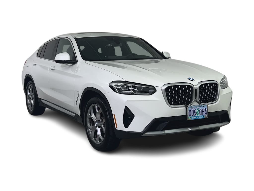 Thumbnail: 2025 BMW X4 - 17
