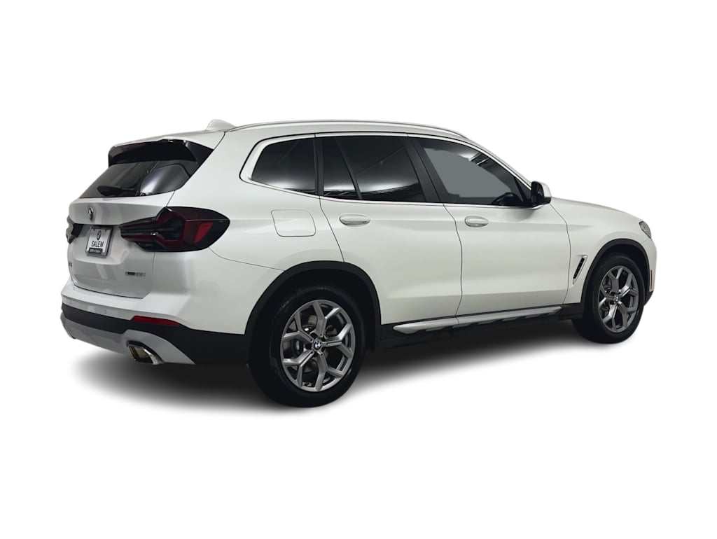 Thumbnail: 2023 BMW X3 - 15