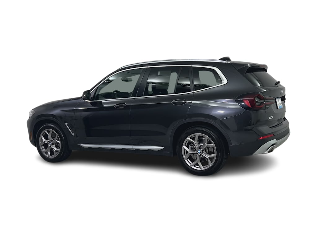 Thumbnail: 2022 BMW X3 - 3