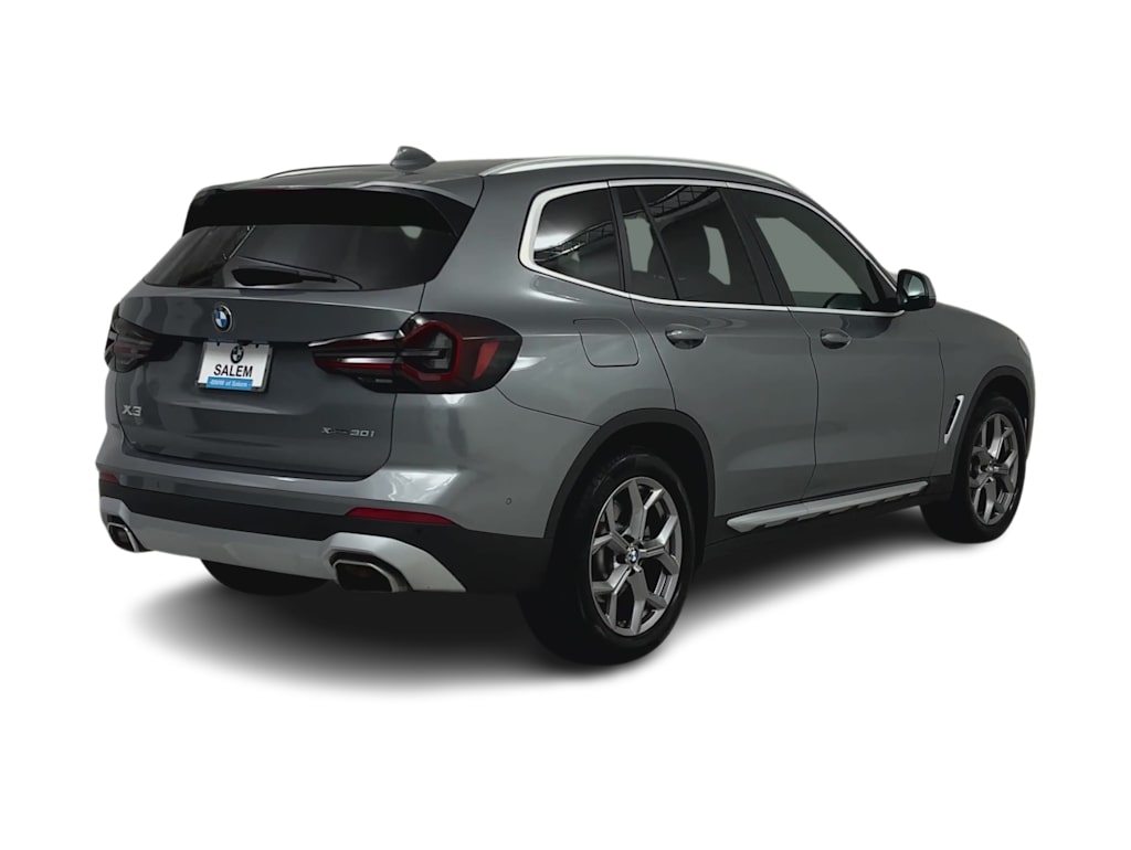Thumbnail: 2023 BMW X3 - 16