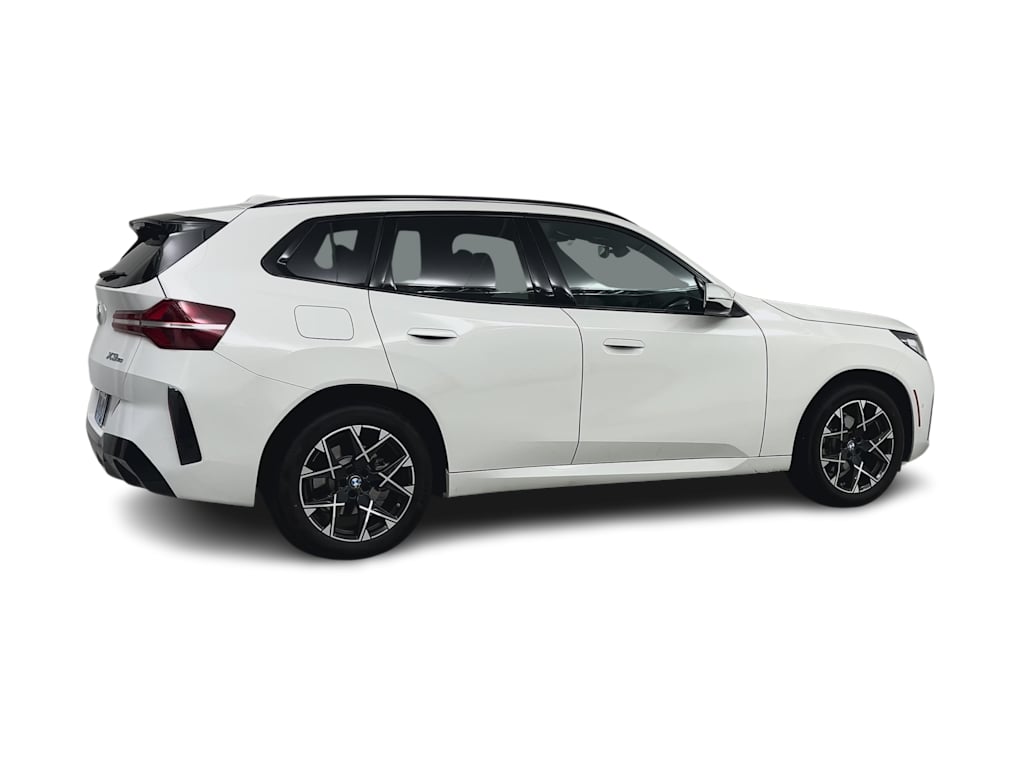 Thumbnail: 2026 BMW X3 - 21