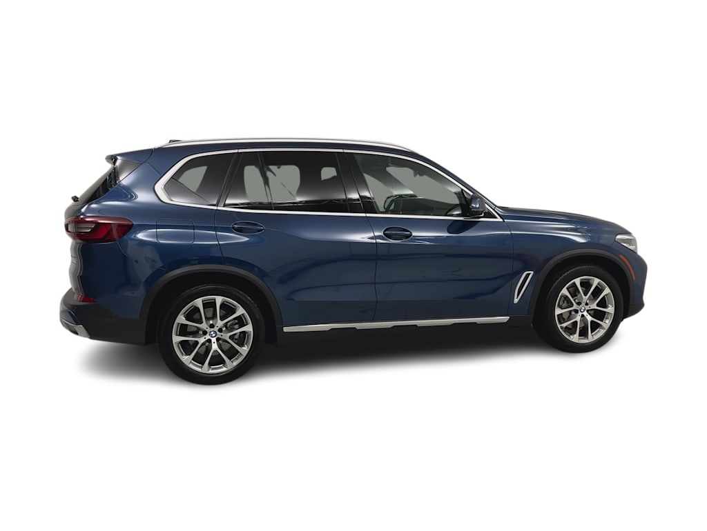 Thumbnail: 2023 BMW X5 - 21