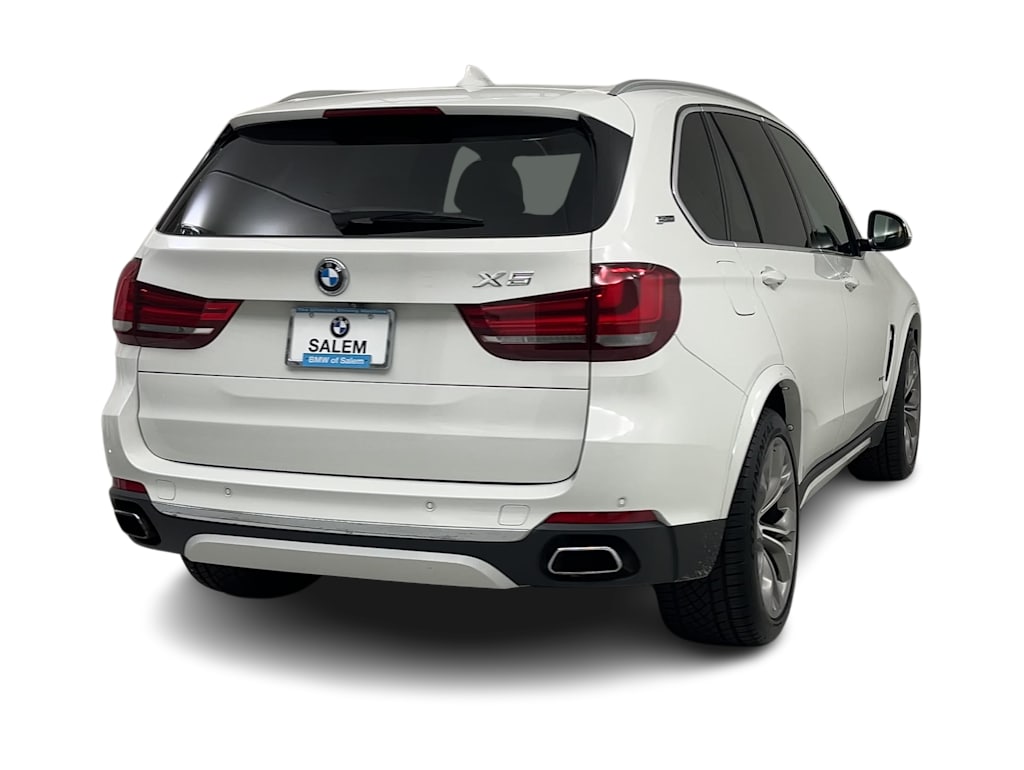 Thumbnail: 2017 BMW X5 - 17