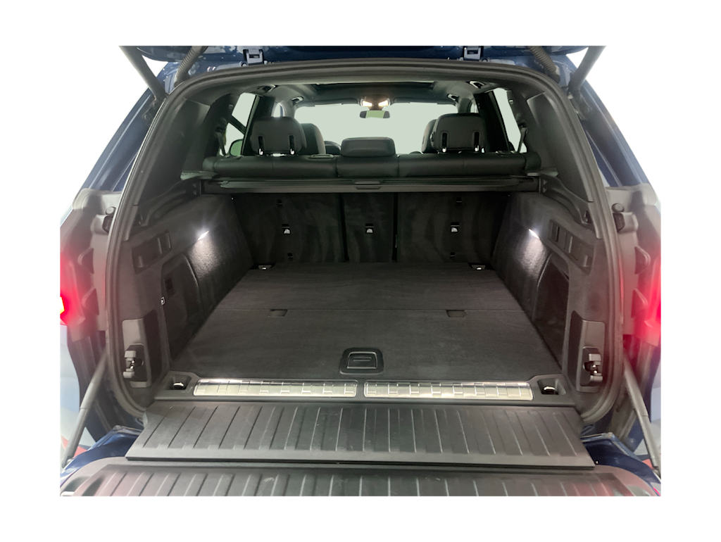 Thumbnail: 2021 BMW X5 - 16