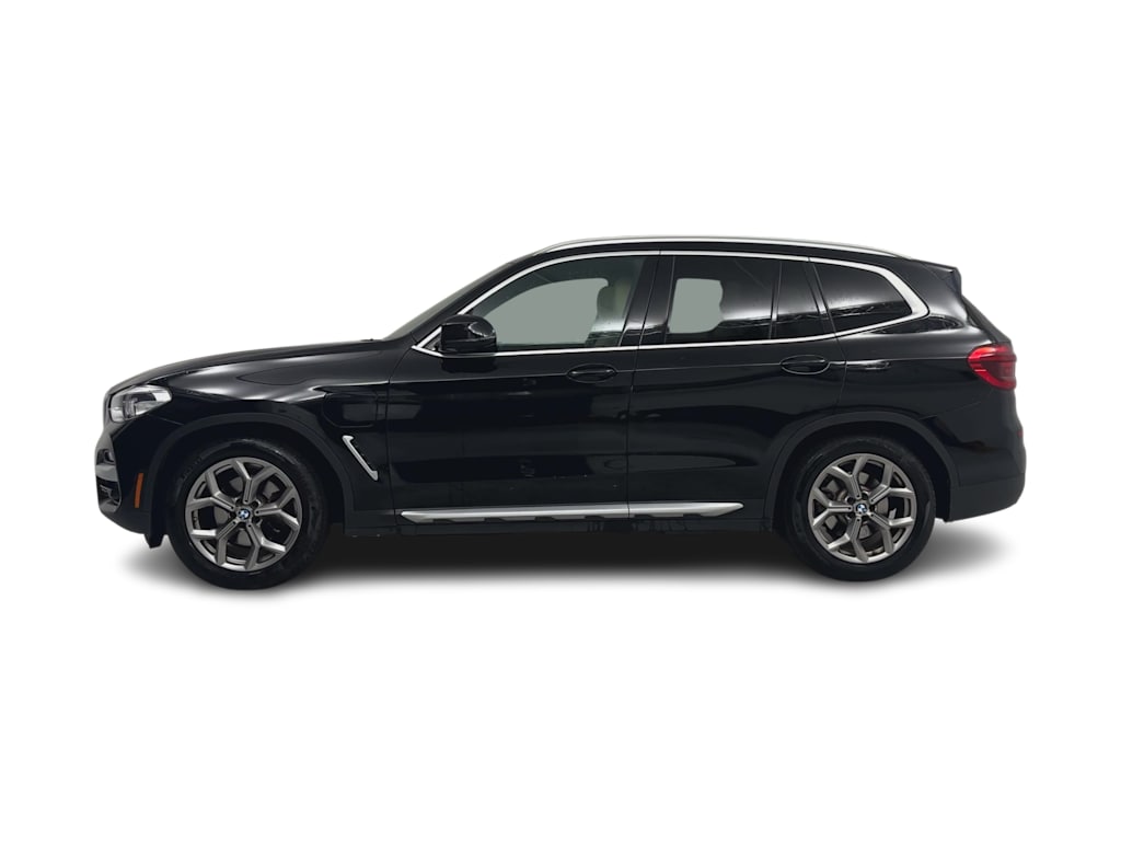 Thumbnail: 2021 BMW X3 - 3
