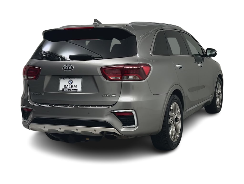 Thumbnail: 2019 Kia Sorento - 17
