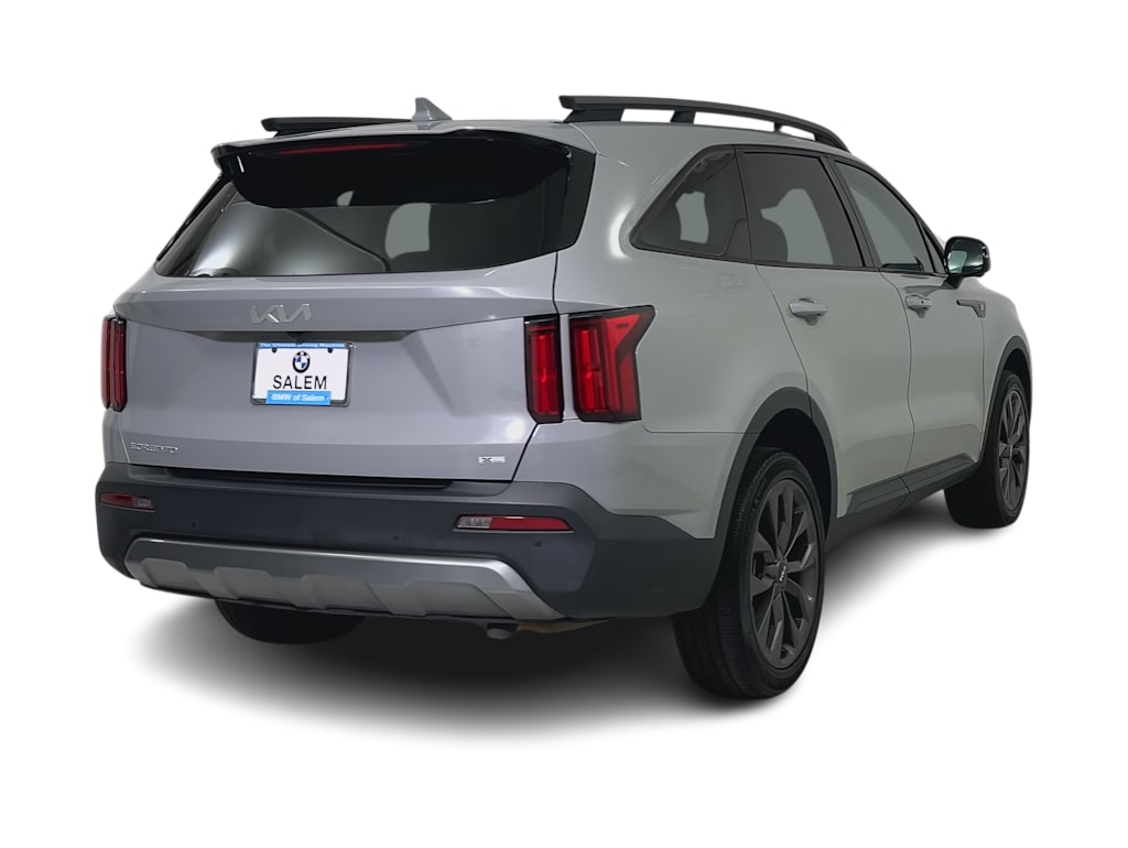 Thumbnail: 2023 Kia Sorento - 15