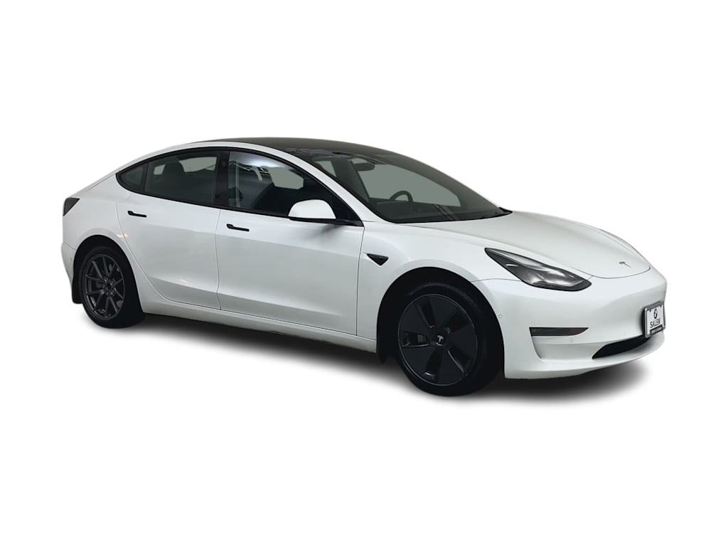 Thumbnail: 2022 Tesla Model 3 - 17