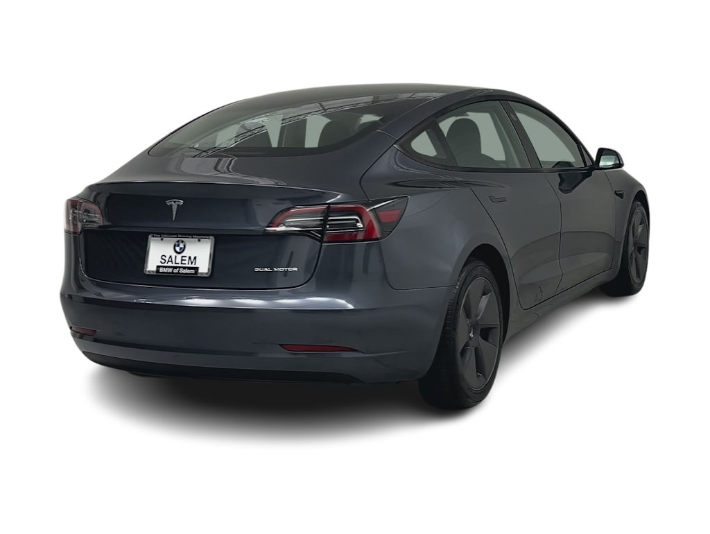 Thumbnail: 2023 Tesla Model 3 - 14