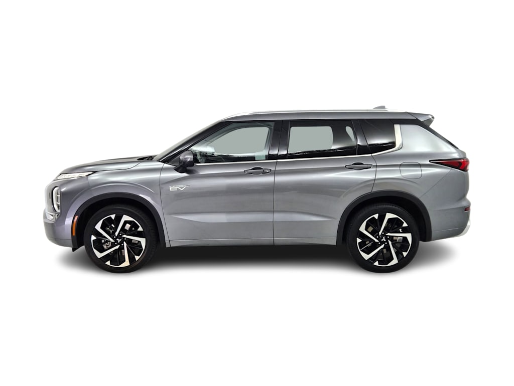2023 Mitsubishi Outlander SEL 3