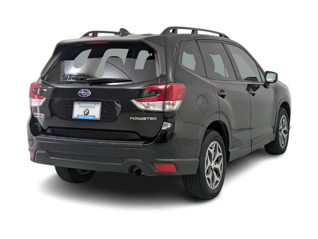 2023 Subaru Forester Premium 21