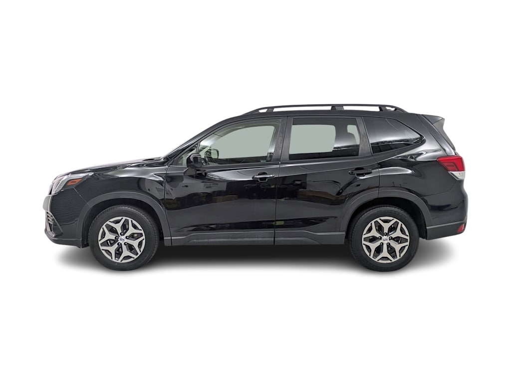 2023 Subaru Forester Premium 3