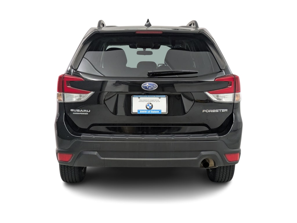 2023 Subaru Forester Premium 5