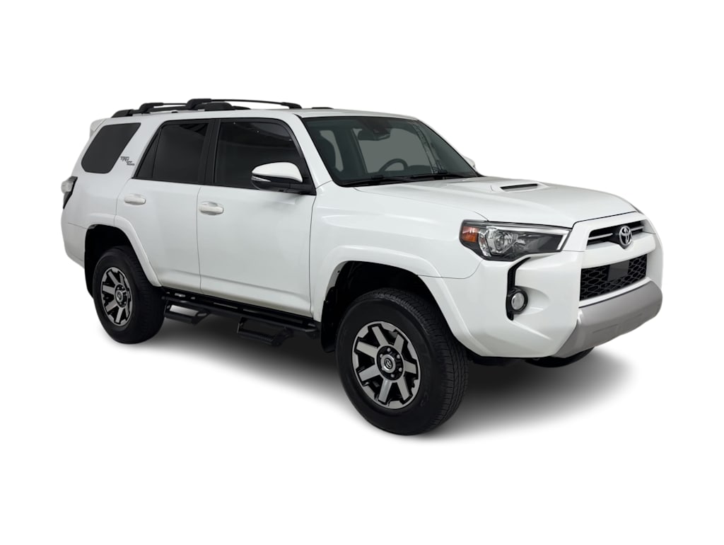 Thumbnail: 2020 Toyota 4Runner - 16