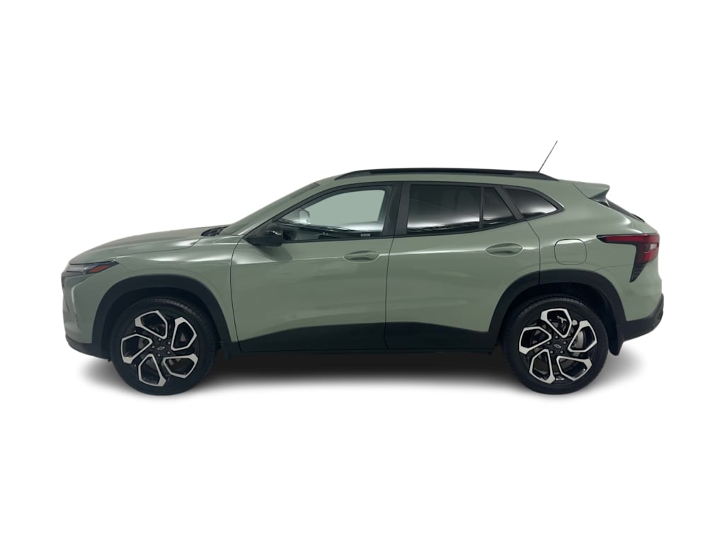 Thumbnail: 2024 Chevrolet Trax - 3