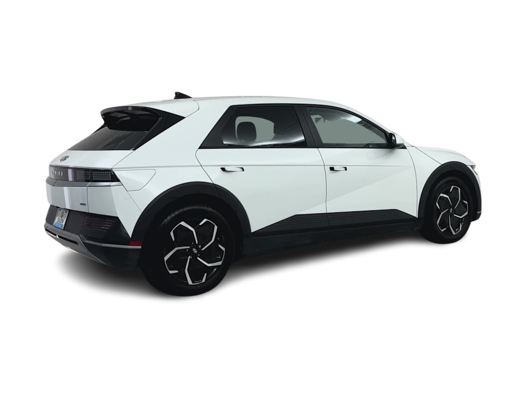 Thumbnail: 2024 Hyundai Ioniq 5 - 13