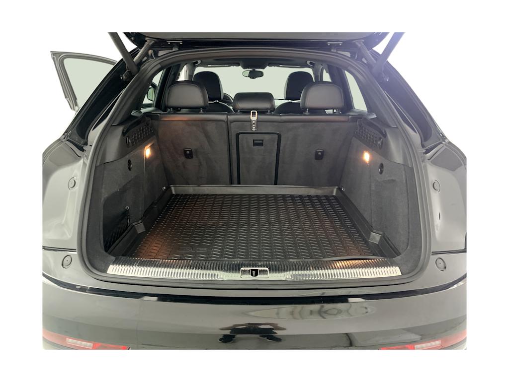 Thumbnail: 2015 Audi Q3 - 16
