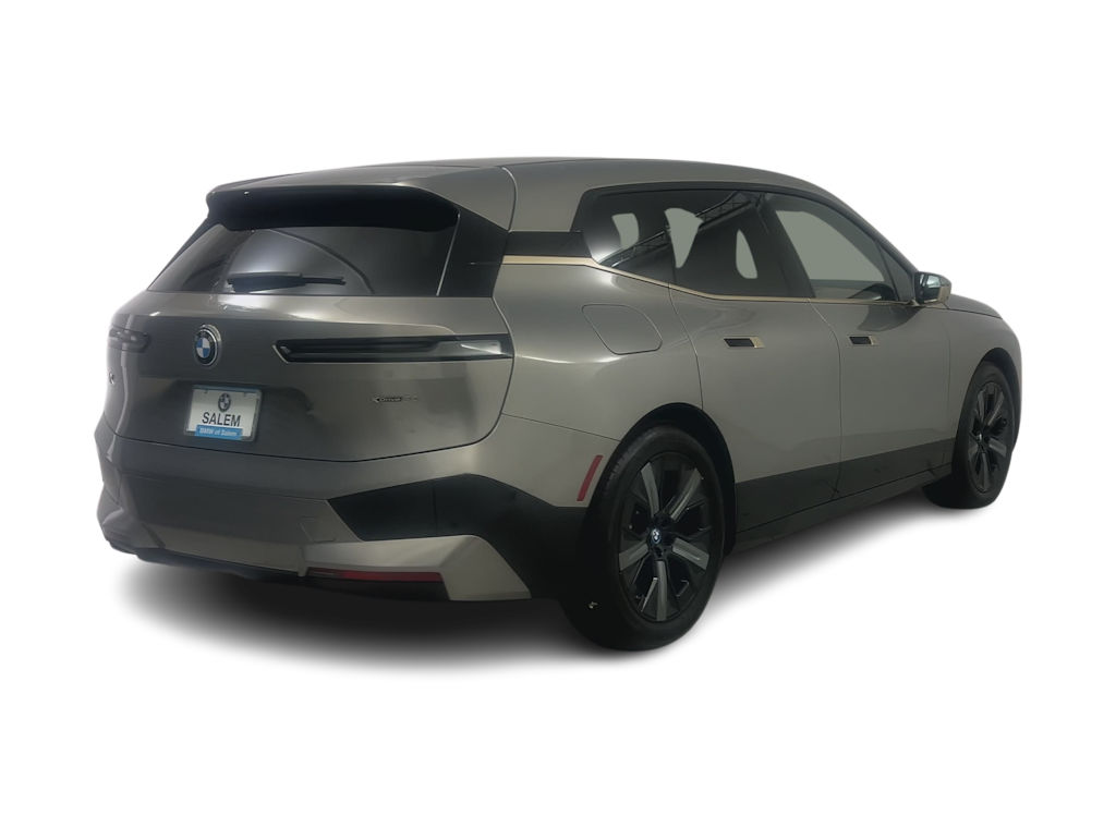 Thumbnail: 2023 BMW iX - 15