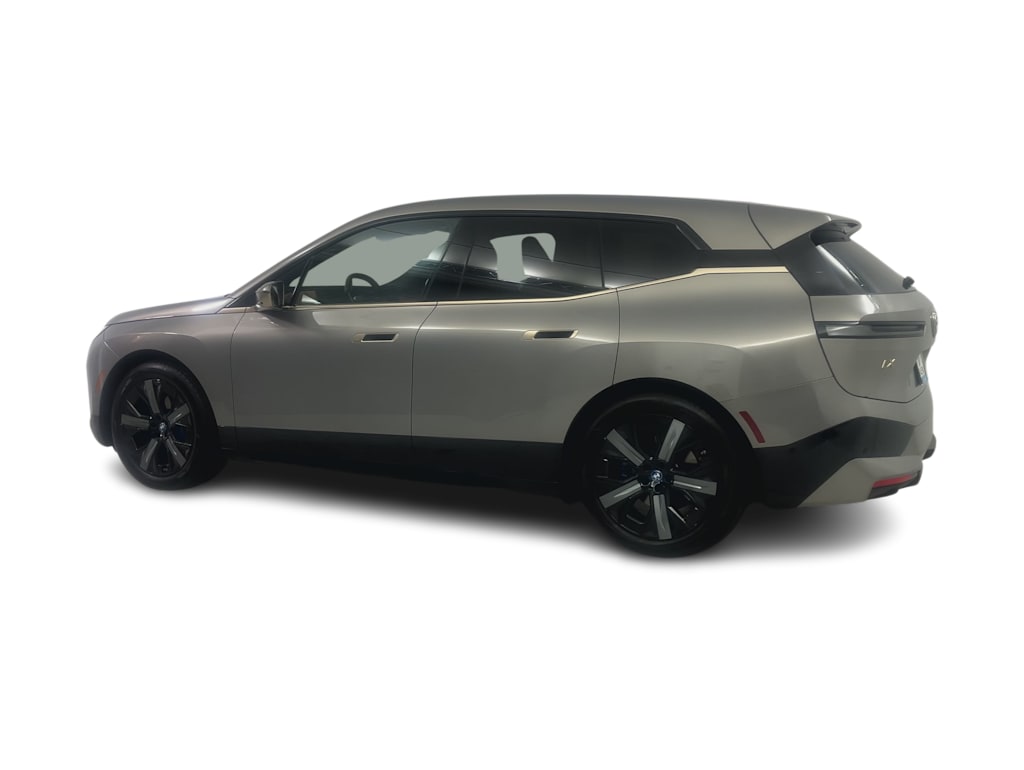 Thumbnail: 2023 BMW iX - 3