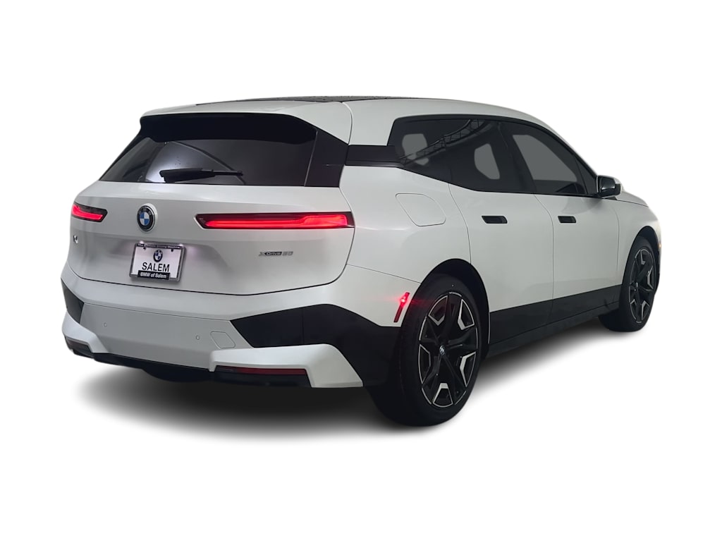 Thumbnail: 2024 BMW iX - 15