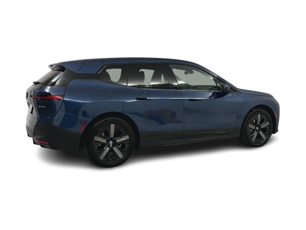 Thumbnail: 2024 BMW iX - 20