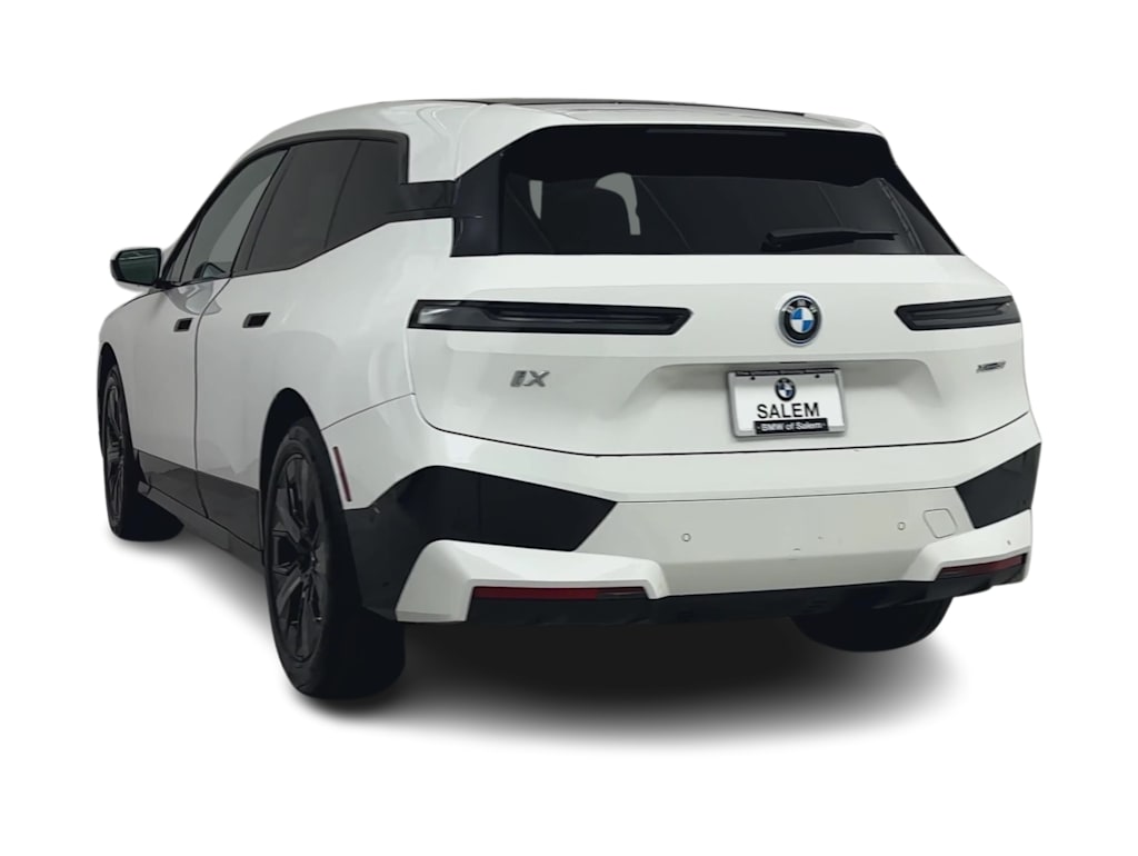 Thumbnail: 2024 BMW iX - 19