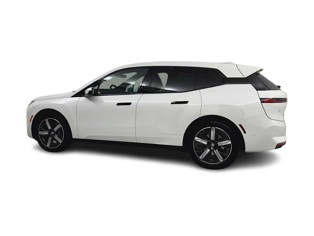 Thumbnail: 2026 BMW iX - 3