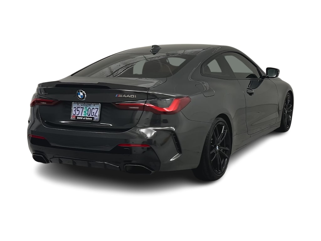 Thumbnail: 2022 BMW 4 Series - 18