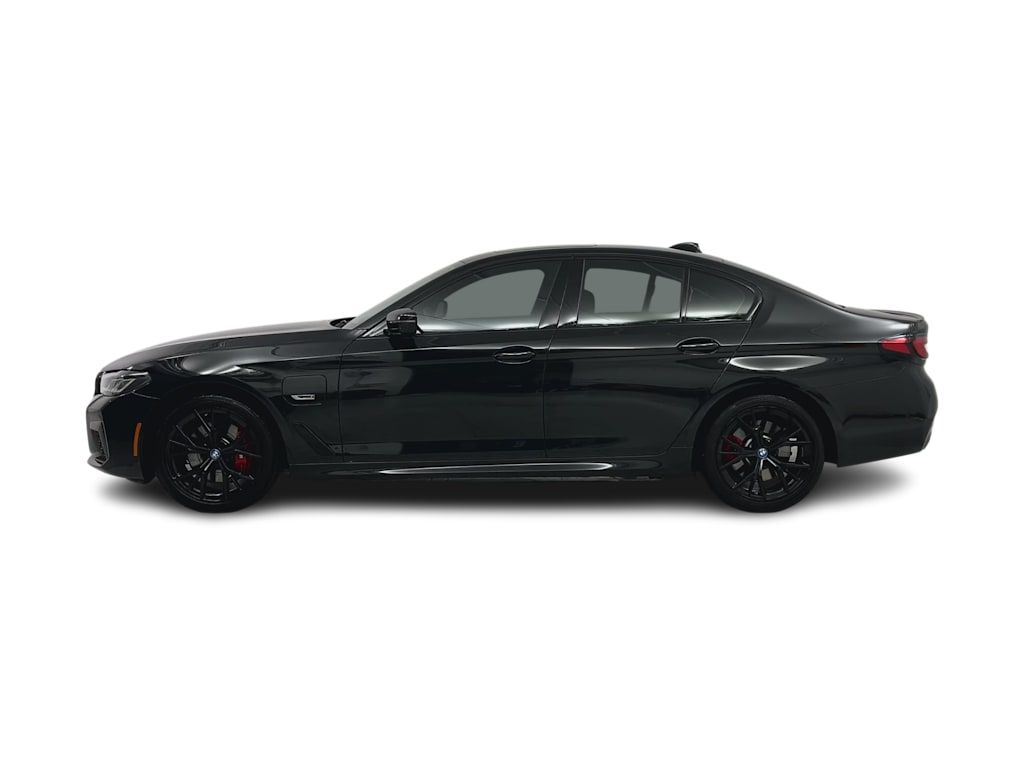 Thumbnail: 2023 BMW 5 Series - 16