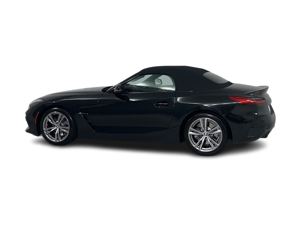 Thumbnail: 2024 BMW Z4 - 3