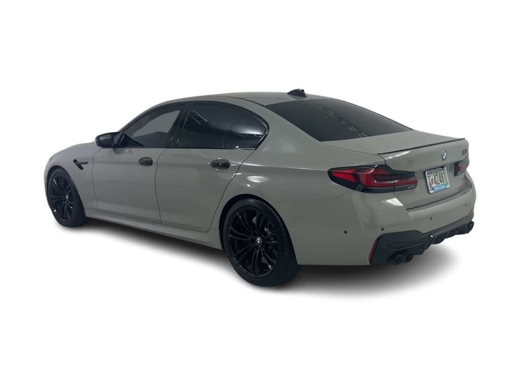 Thumbnail: 2023 BMW M5 - 4