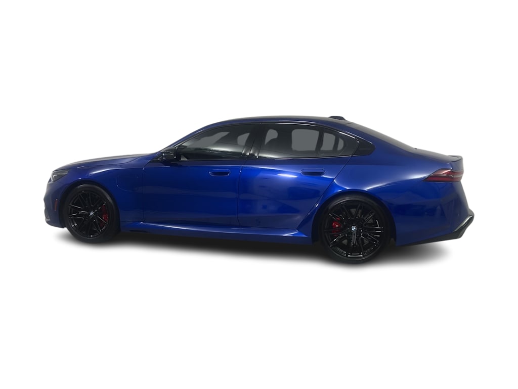 Thumbnail: 2026 BMW M5 - 3