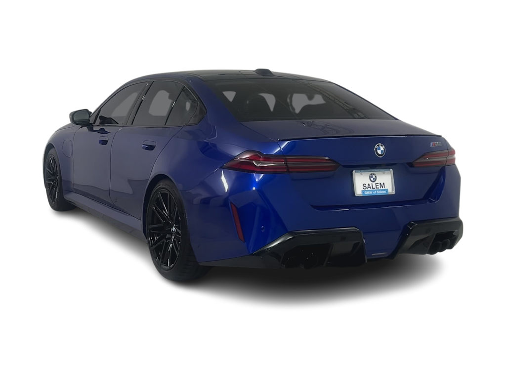 Thumbnail: 2026 BMW M5 - 4