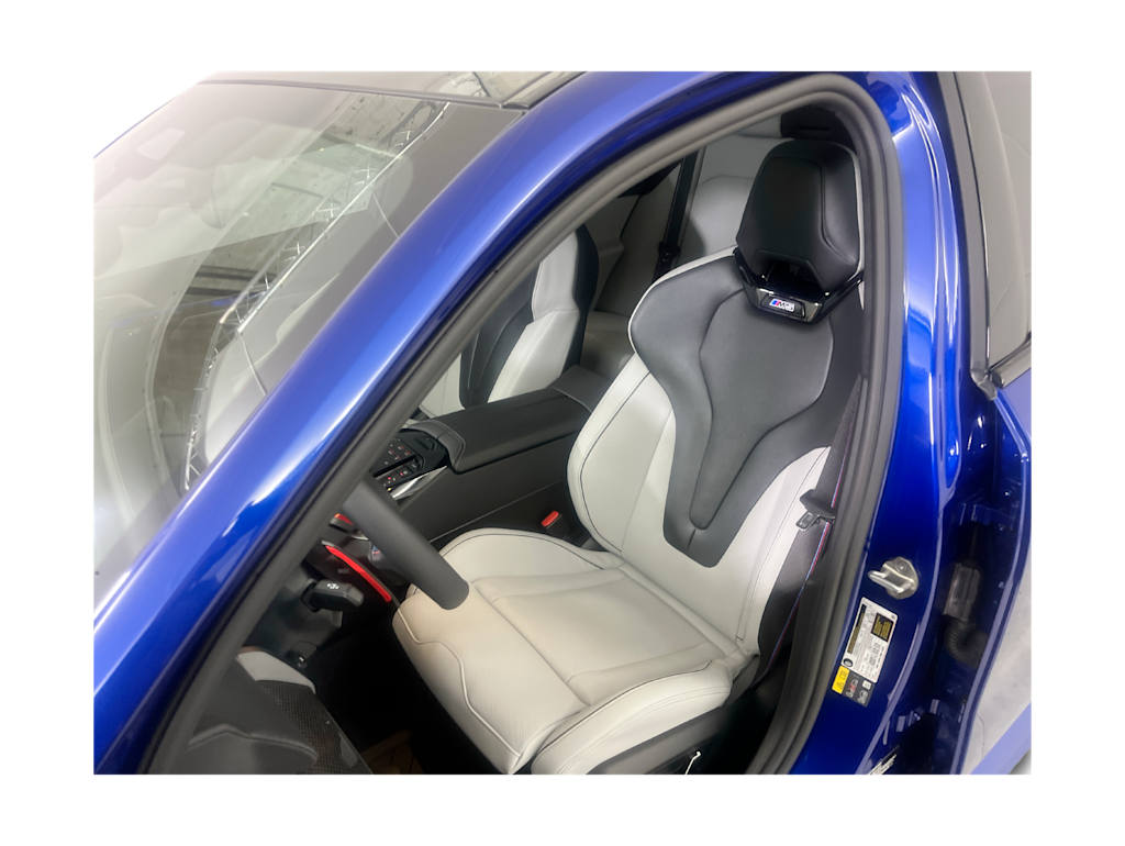 Thumbnail: 2026 BMW M5 - 19