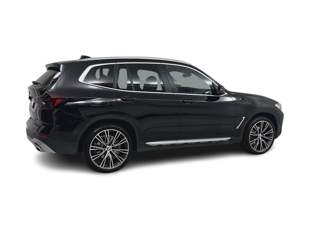 Thumbnail: 2024 BMW X3 - 21