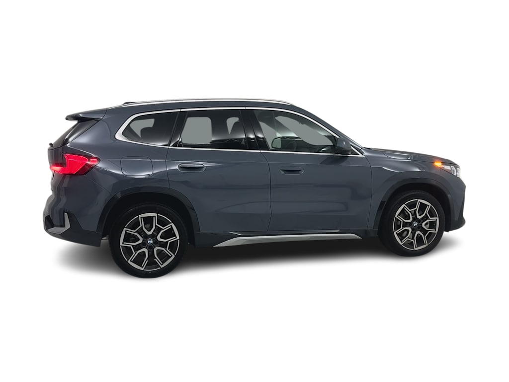 Thumbnail: 2026 BMW X1 - 21