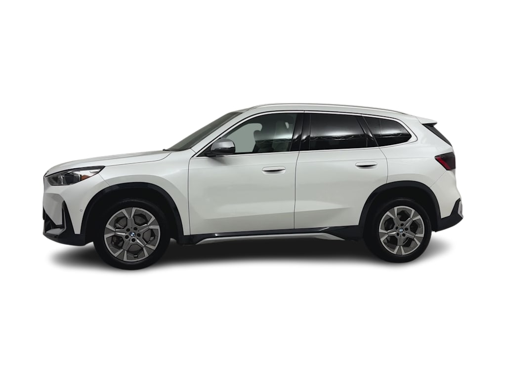 Thumbnail: 2024 BMW X1 - 3