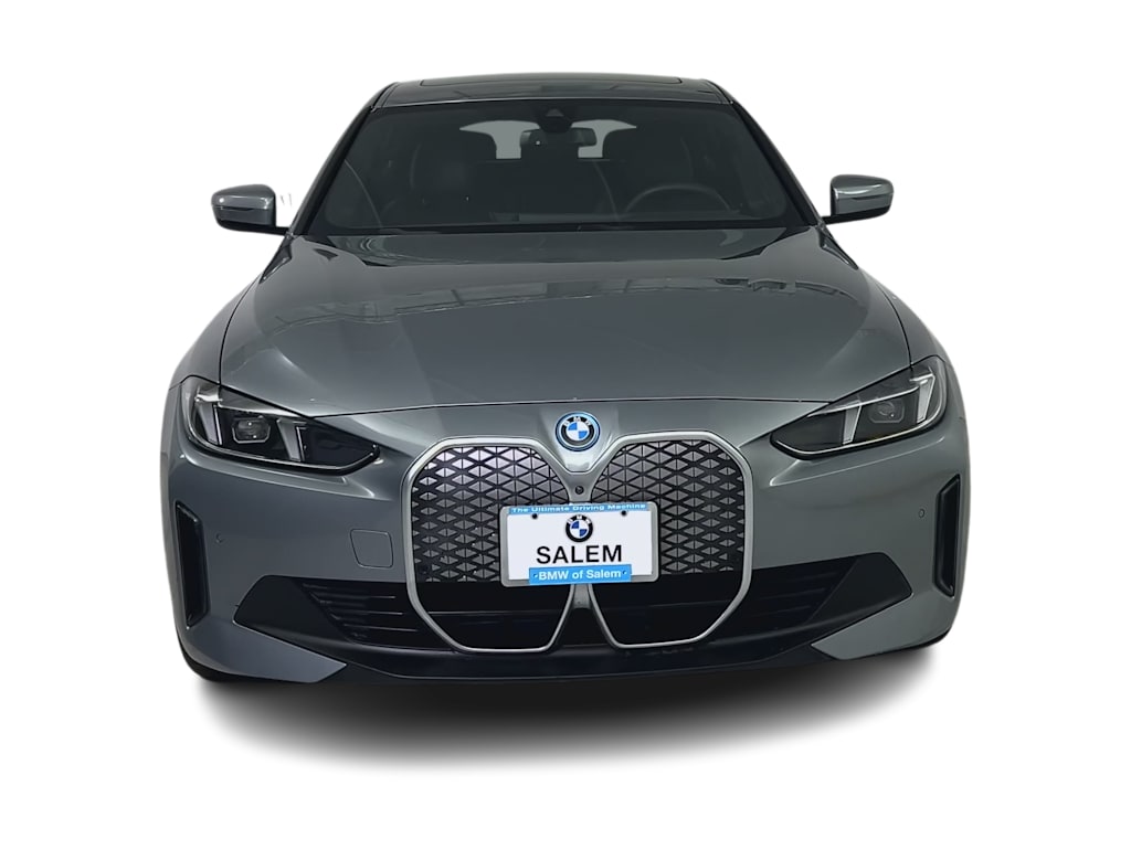 Thumbnail: 2025 BMW i4 - 17