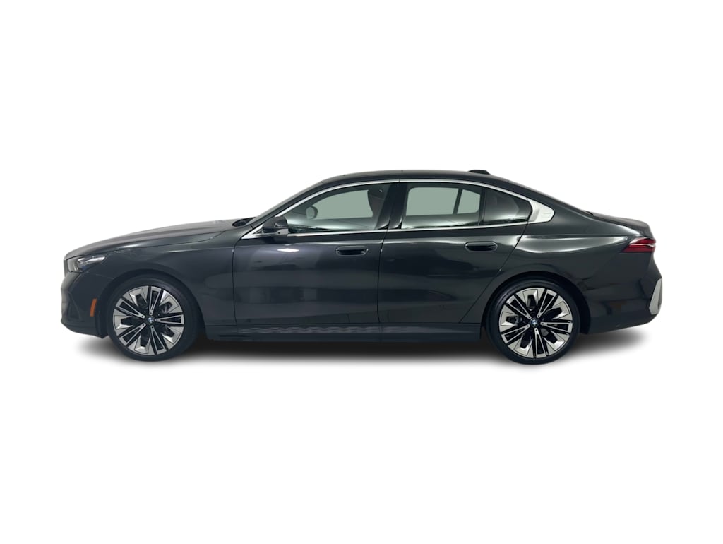 Thumbnail: 2026 BMW i5 - 3