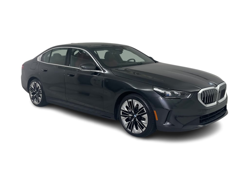 Thumbnail: 2026 BMW i5 - 18