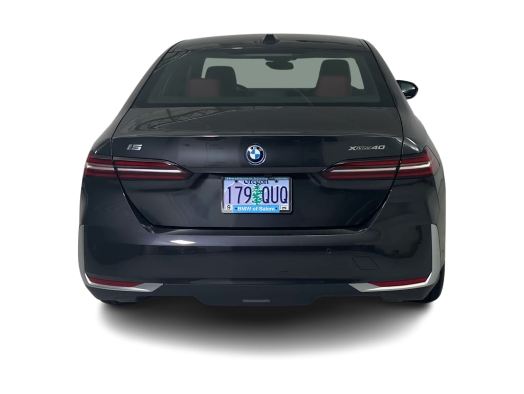 Thumbnail: 2026 BMW i5 - 5