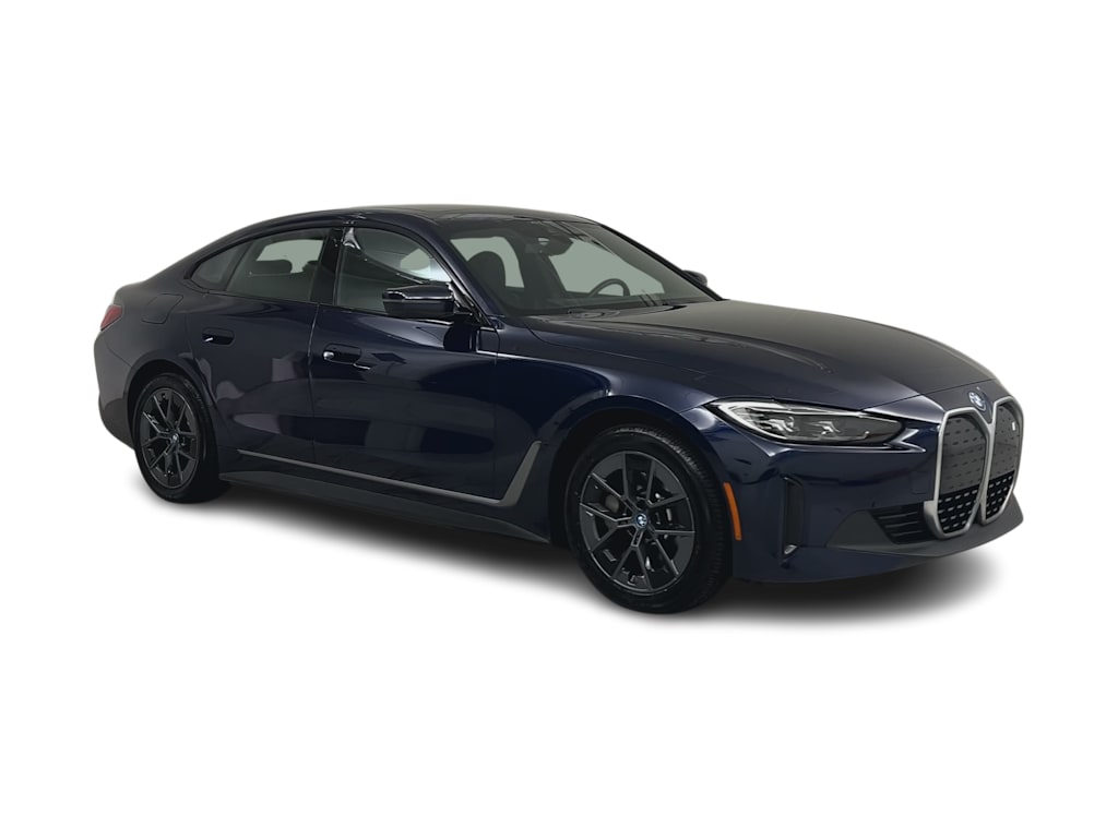 Thumbnail: 2023 BMW i4 - 19